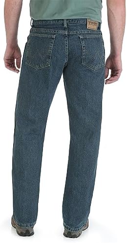 Relaxed Straight Fit Mens Jeans Wrangler Rugged Wear