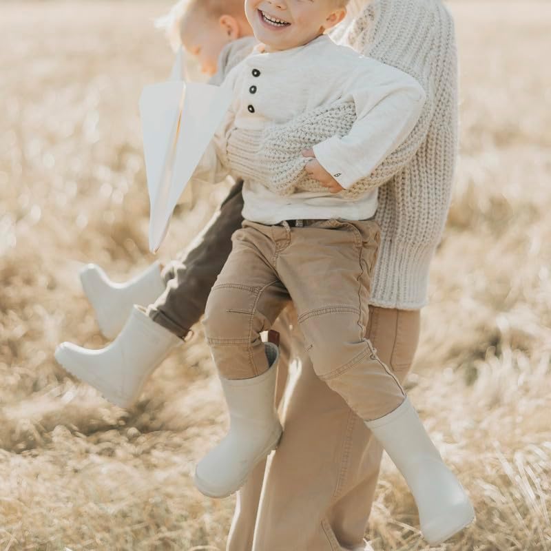 Perfect Rain boots for kids by Fender Co