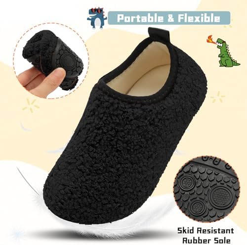 Comfy toddler slippers with soft lining