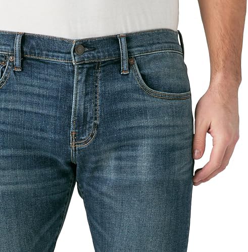 110 Slim Fit Jeans