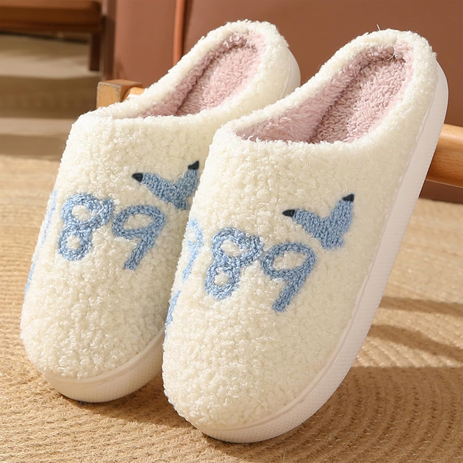 Kids Taylor Slippers for Boys and Girls 1989 Blue Version