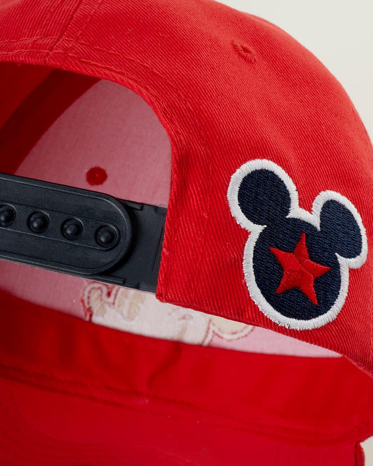 Perfect for Dad Disney Mens Mickey Mouse Snap-Back Baseball Cap