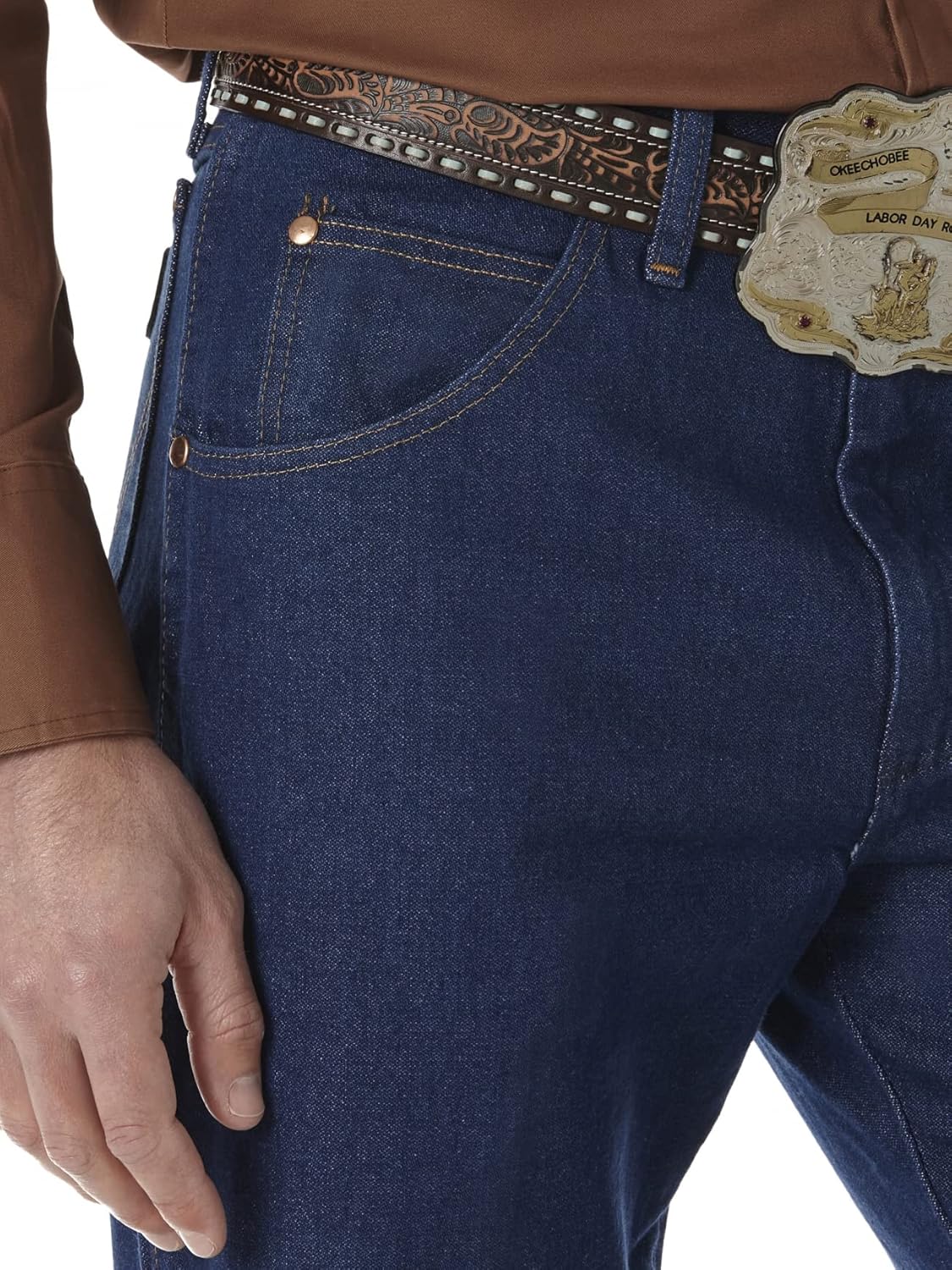 Experience Unparalleled Comfort with Wrangler Mens Cowboy Cut Relaxed Fit Jeans