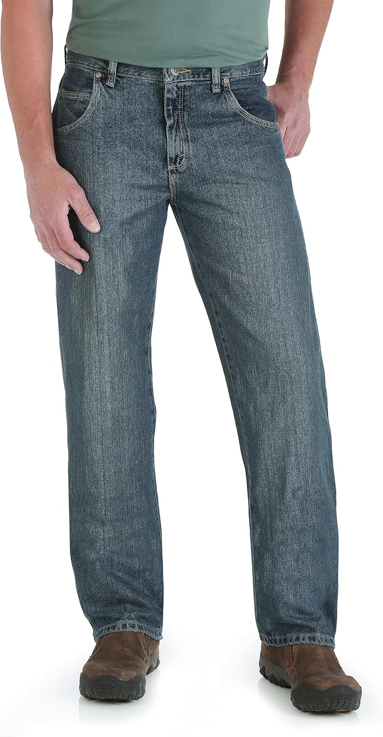 Relaxed Straight Fit Mens Jeans Wrangler Rugged Wear