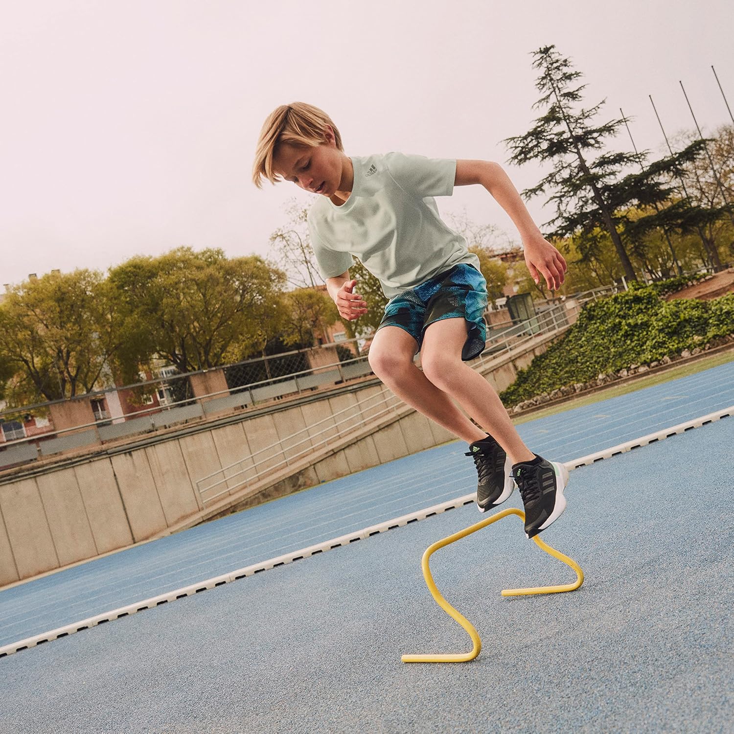 adidas cushioned athletic socks for kids below the ankle